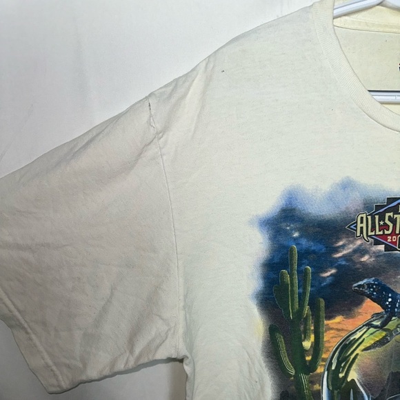 Majestic Tee Size  L - Picture 4 of 7